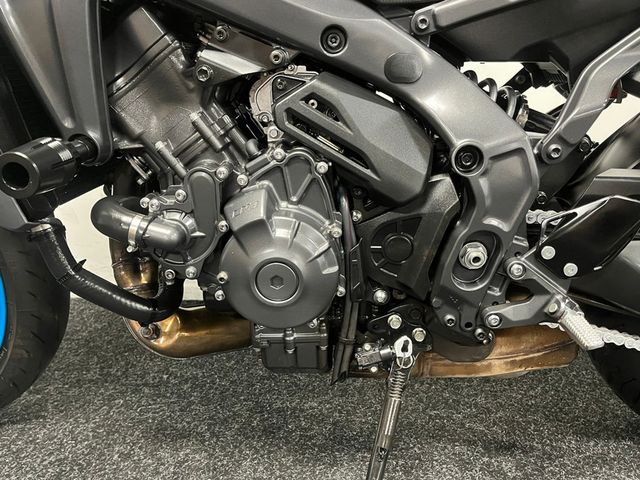 yamaha - mt-09-y-amt