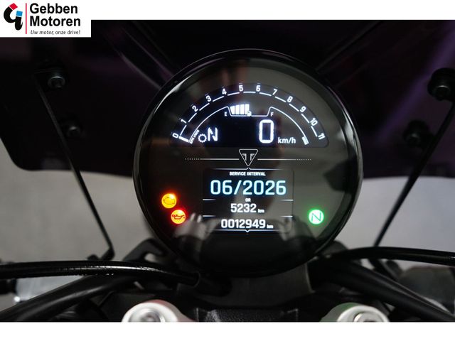 triumph - trident-660