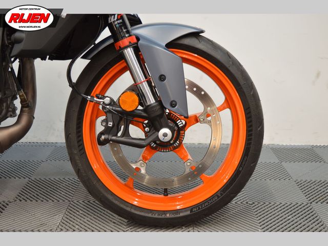 ktm - 390-duke-abs