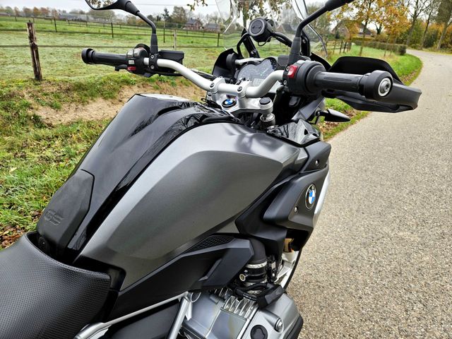 bmw - r-1200-gs-lc