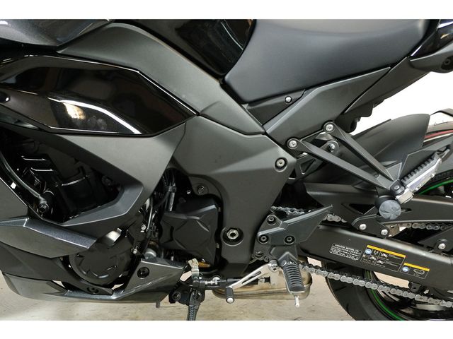 kawasaki - ninja-1100-sx