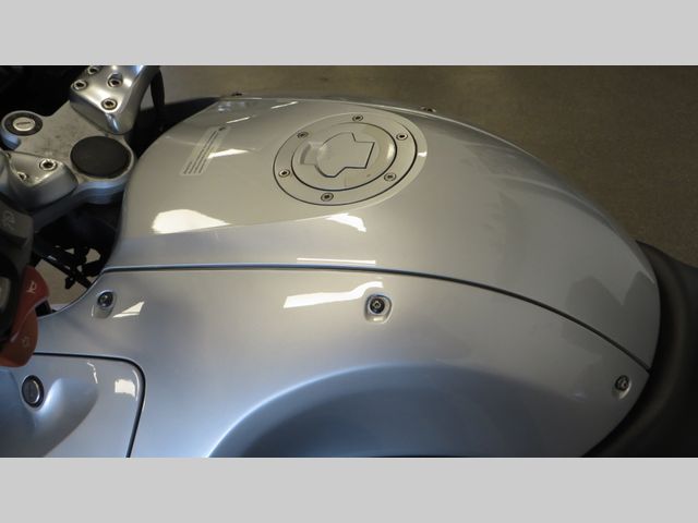 bmw - r-1150-rt