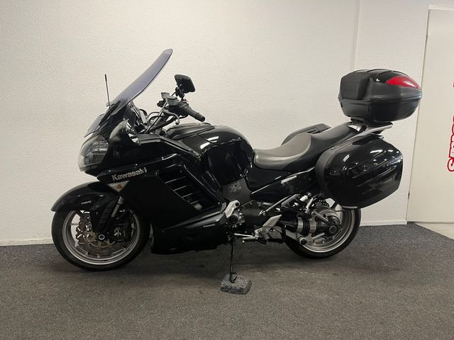kawasaki - gtr-1400