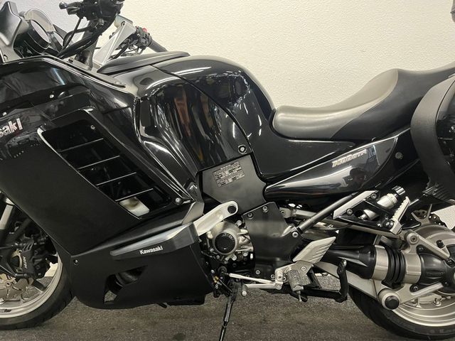 kawasaki - gtr-1400