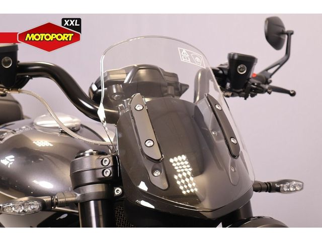 triumph - rocket-3-gt