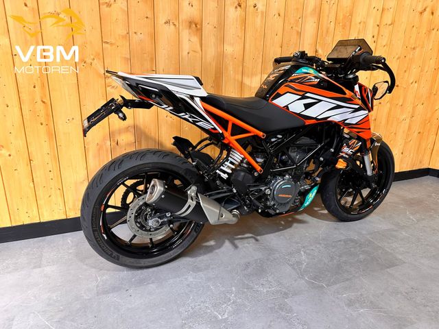 ktm - 125-duke