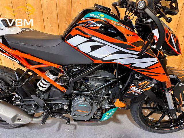 ktm - 125-duke