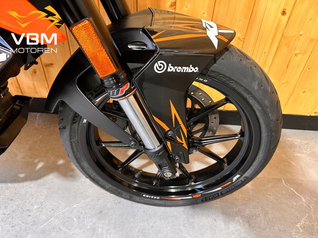 ktm - 125-duke