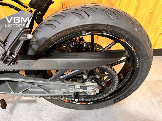 ktm - 125-duke