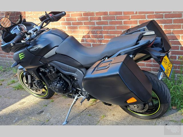 triumph - tiger-1050-sport