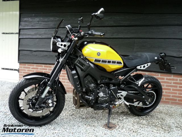 yamaha - xsr-900