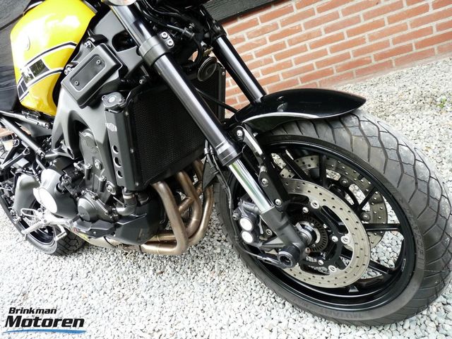 yamaha - xsr-900