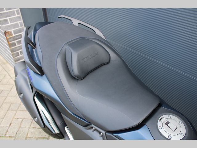 yamaha - tmax-560