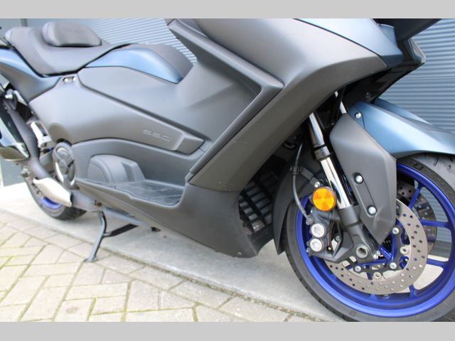 yamaha - tmax-560