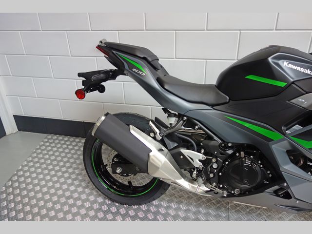 kawasaki - ninja-500-se