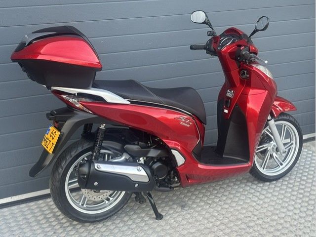 honda - sh-300i---abs
