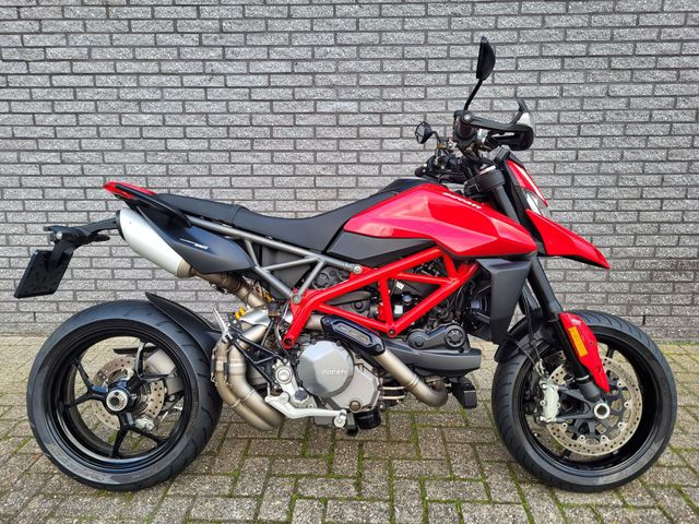 ducati - hypermotard-950