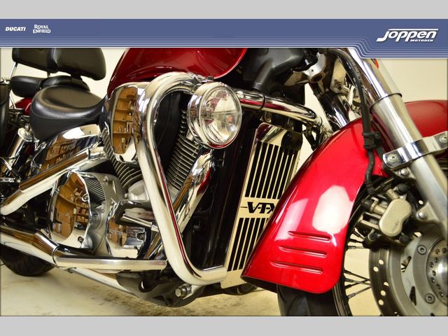 honda - vtx-1300