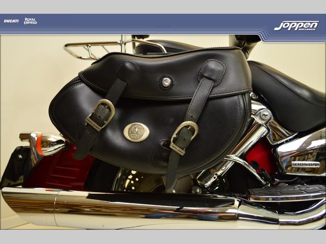 honda - vtx-1300