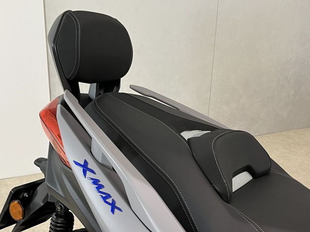 yamaha - x-max-300-abs