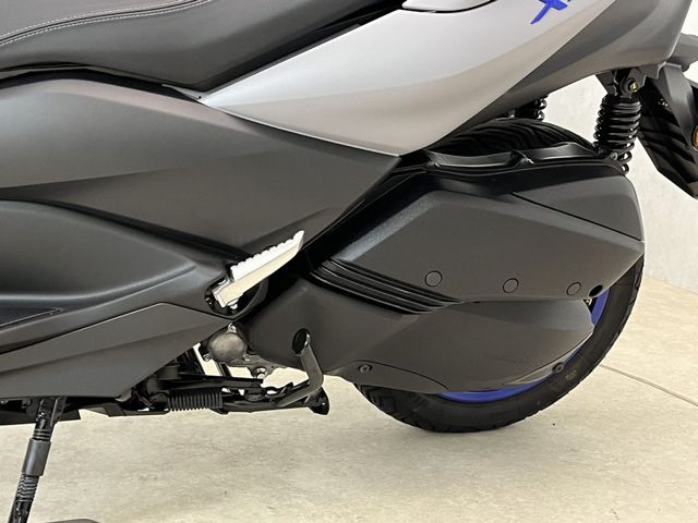 yamaha - x-max-300-abs