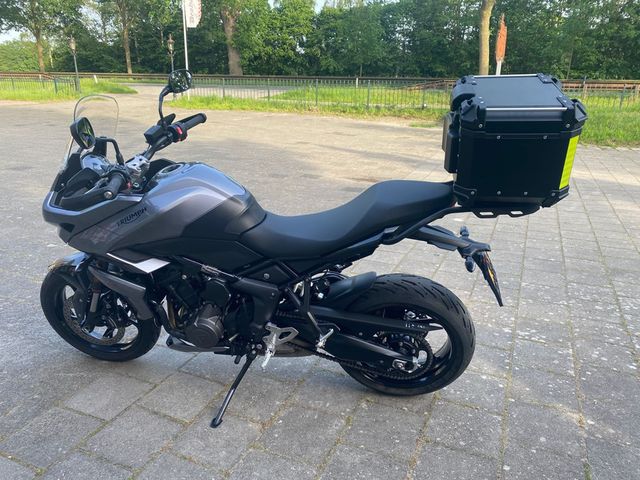 triumph - tiger-sport-660