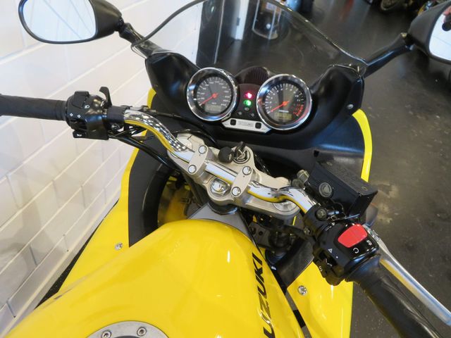 suzuki - gsf-600-s-bandit