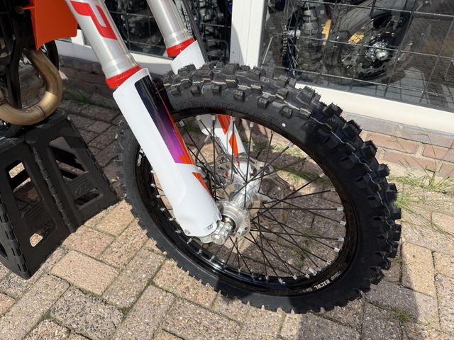 ktm - 450-sx-f