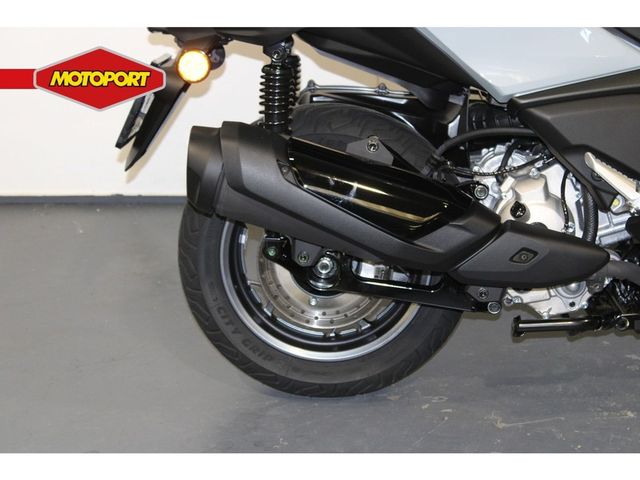 yamaha - x-max-300-tech-max