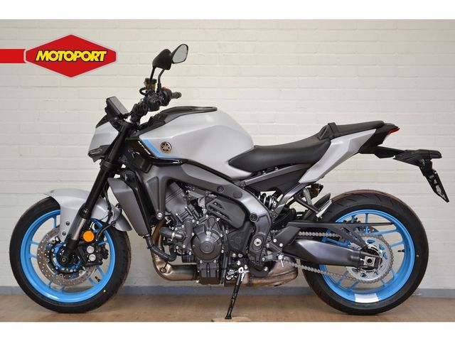 yamaha - mt-09-y-amt