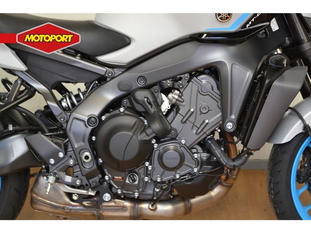 yamaha - mt-09-y-amt