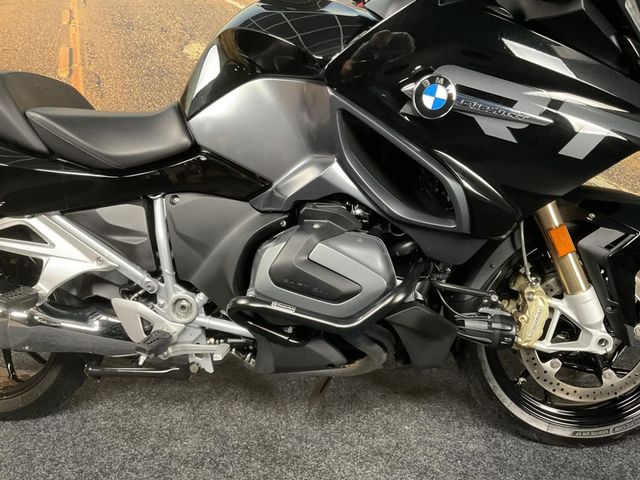 bmw - r-1250-rt