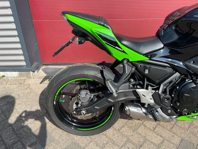 kawasaki - ninja-650