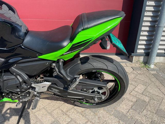 kawasaki - ninja-650