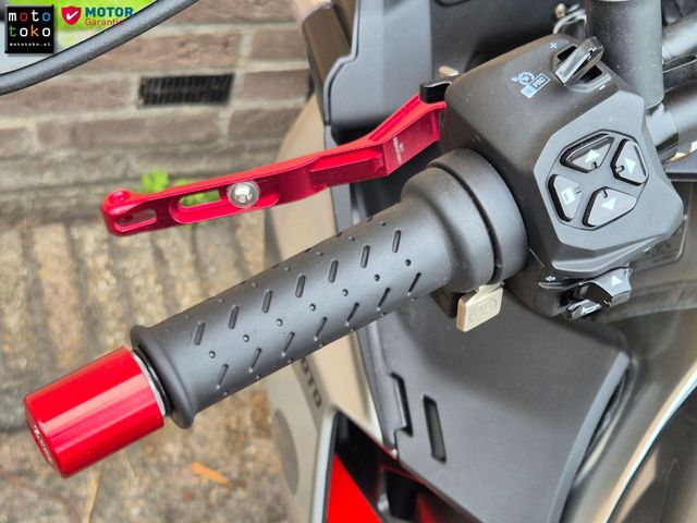 aprilia - tuono-v4-1100