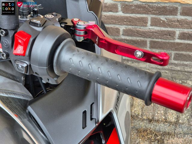 aprilia - tuono-v4-1100