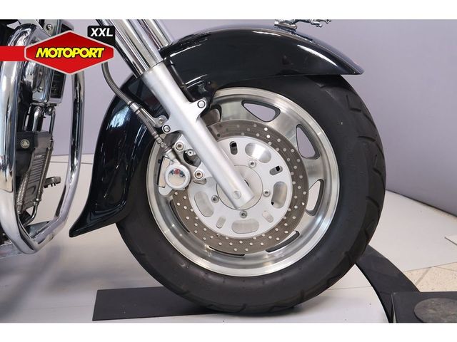 suzuki - vl-1500-intruder