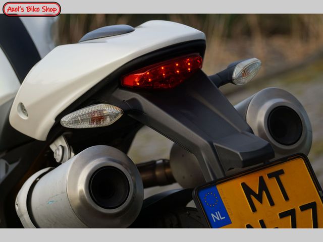 ducati - monster-696