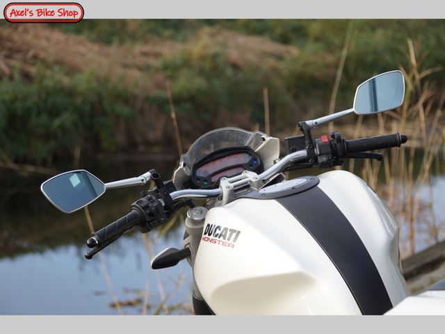 ducati - monster-696