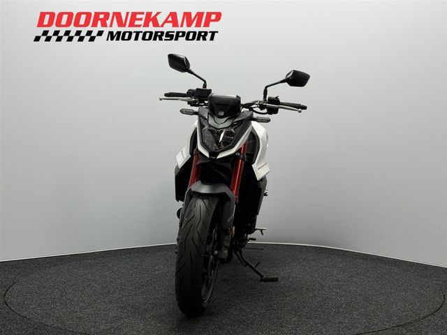 honda - cb-750-hornet