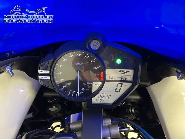 yamaha - yzf-r1