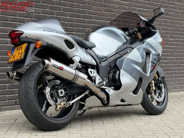 suzuki - gsx-r-1300-hayabusa