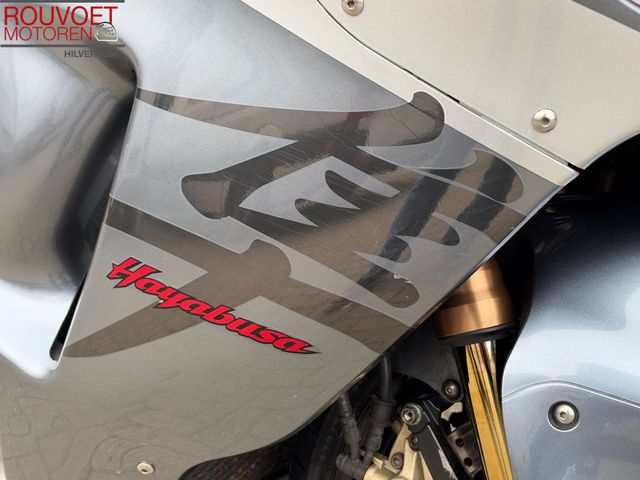 suzuki - gsx-r-1300-hayabusa