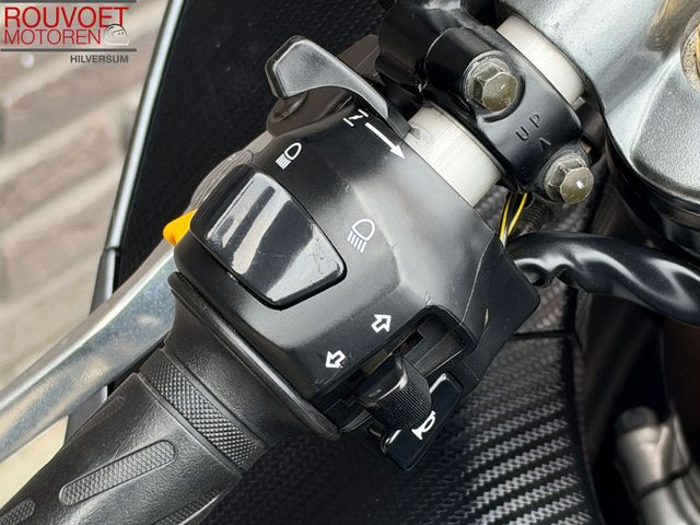 suzuki - gsx-r-1300-hayabusa