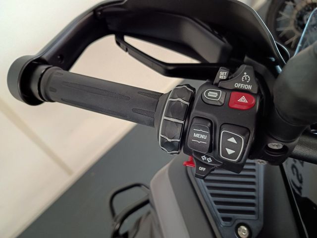 bmw - r-1300-gs-adventure