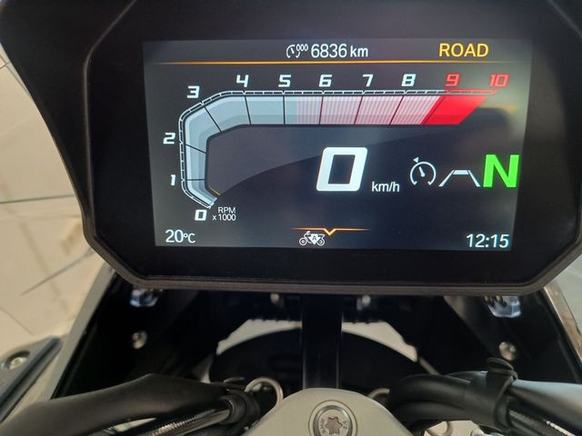 bmw - r-1300-gs-adventure