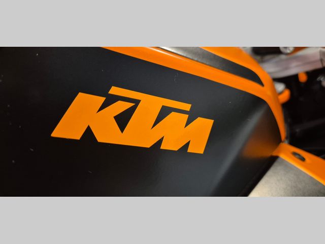 ktm - 1190-rc-8