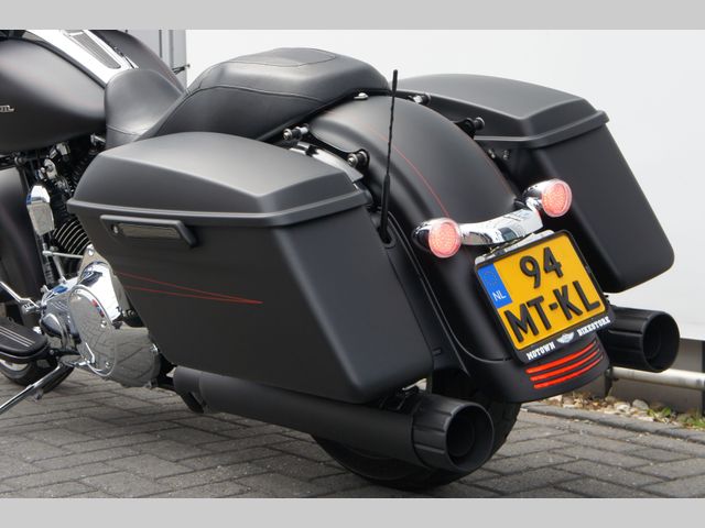 harley-davidson - street-glide-special-flhxs