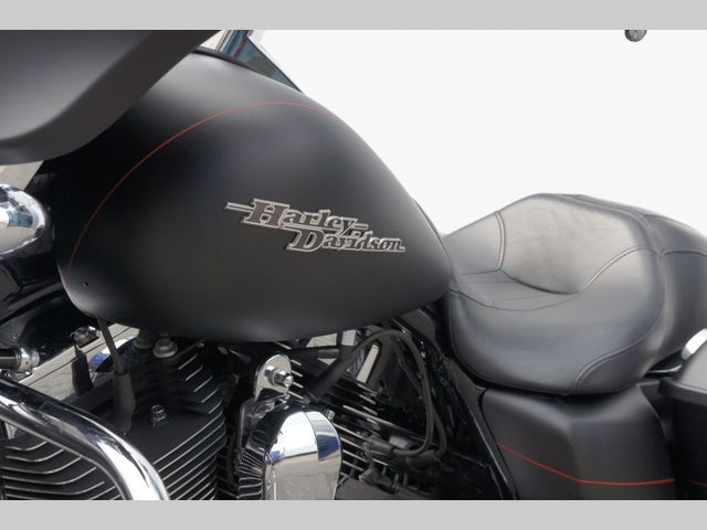 harley-davidson - street-glide-special-flhxs