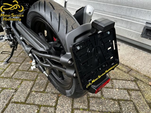 benelli - leoncino-125